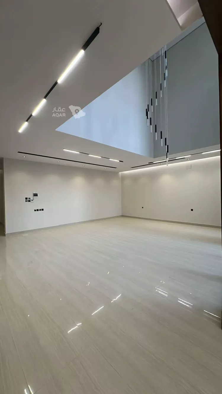 Villa for Sale in Riyadh Al Mahdiyah صورة 3