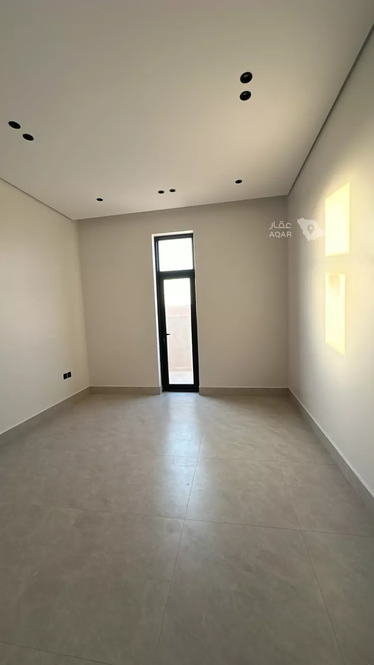 Villa for Sale in Riyadh Al Mahdiyah 12
