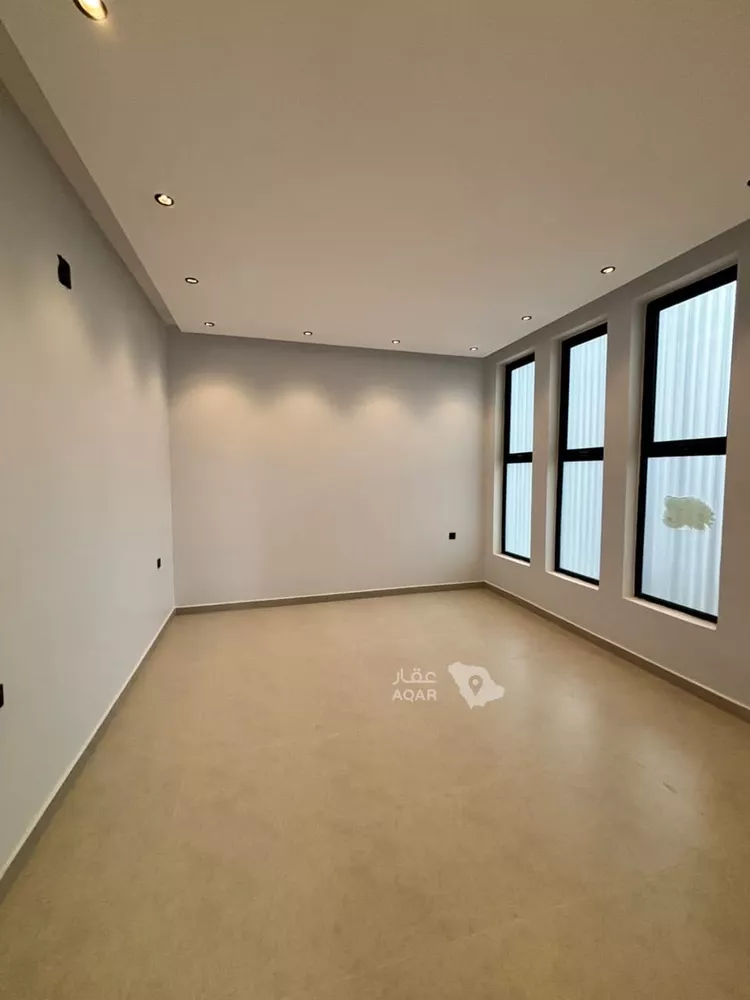 Villa for Sale in Riyadh Al Mahdiyah 2