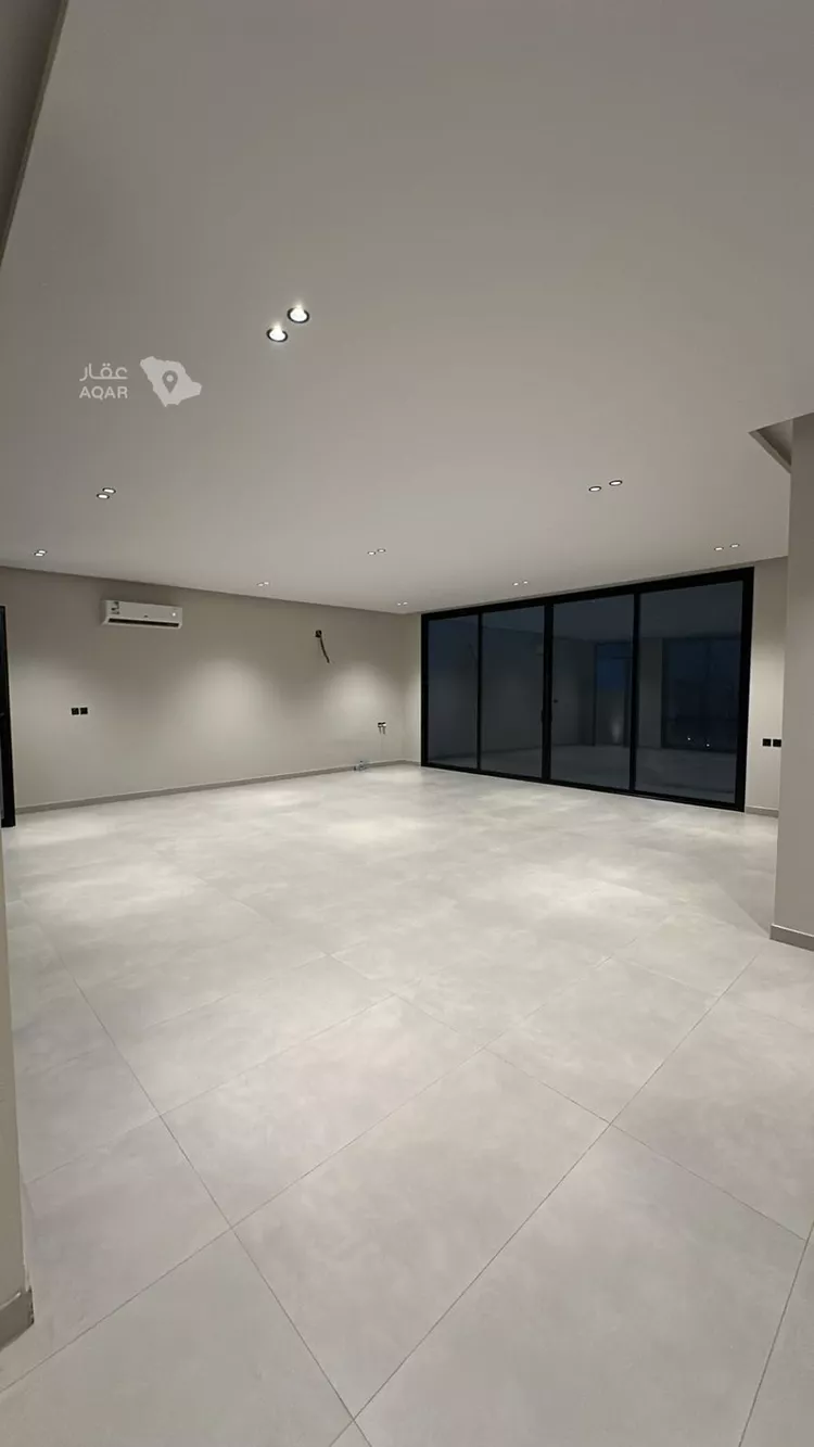 Villa for Sale in Riyadh Al Mahdiyah 4