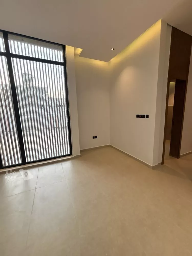 Villa for Sale in Riyadh Al Mahdiyah 16