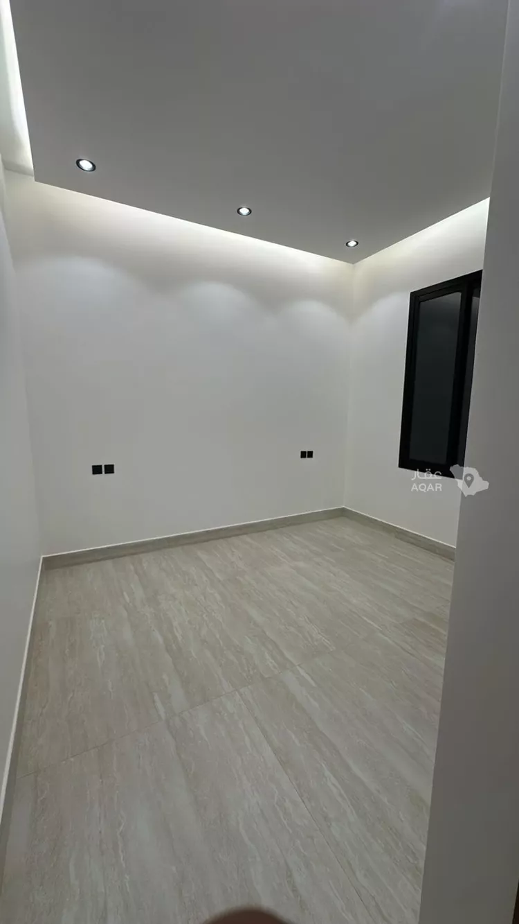 Villa for Sale in Riyadh Al Mahdiyah 11