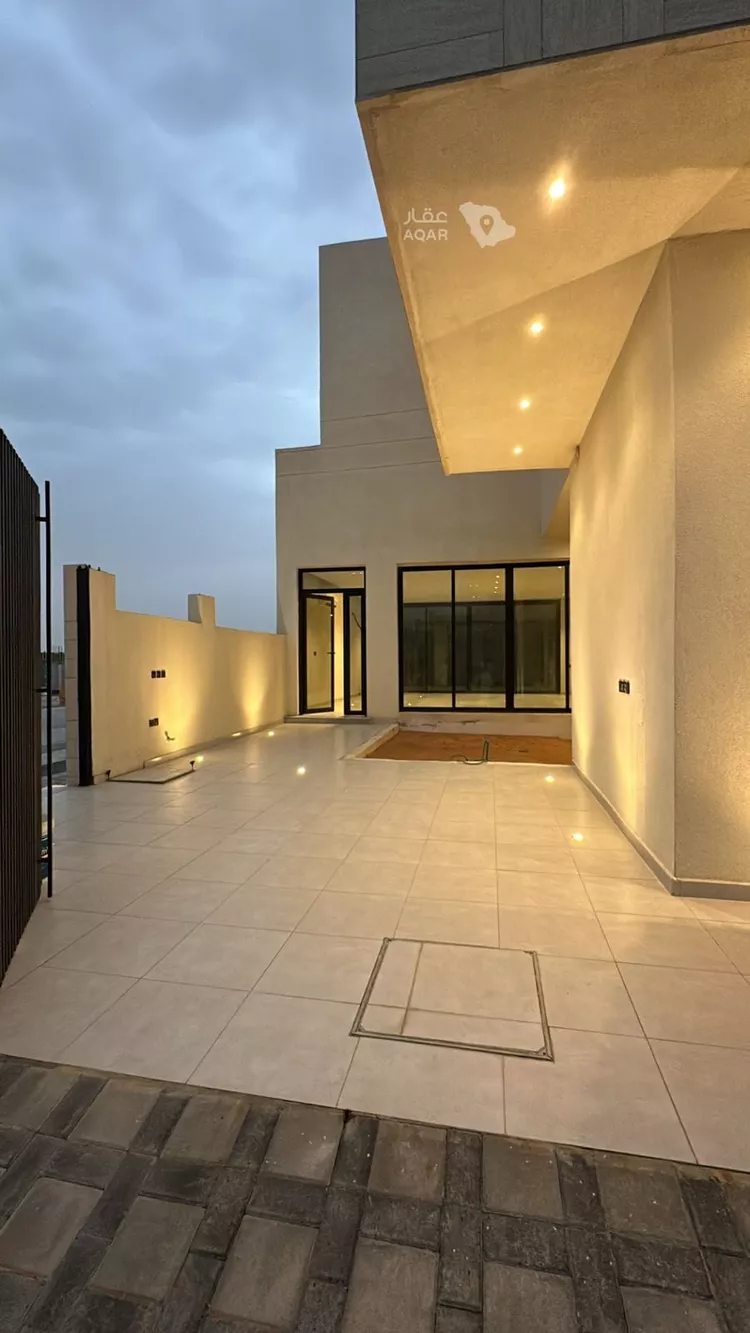 Villa for Sale in Riyadh Al Mahdiyah 2
