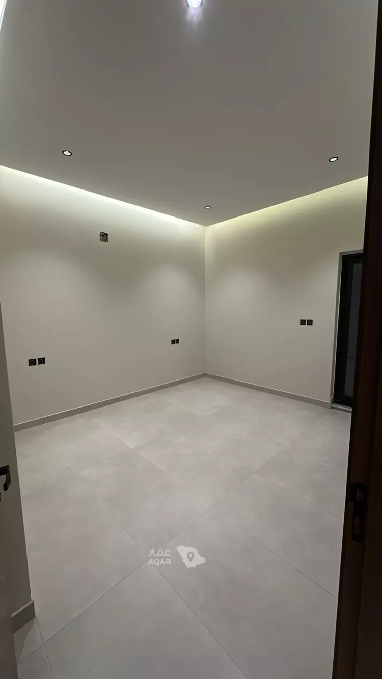 Villa for Sale in Riyadh Al Mahdiyah 8