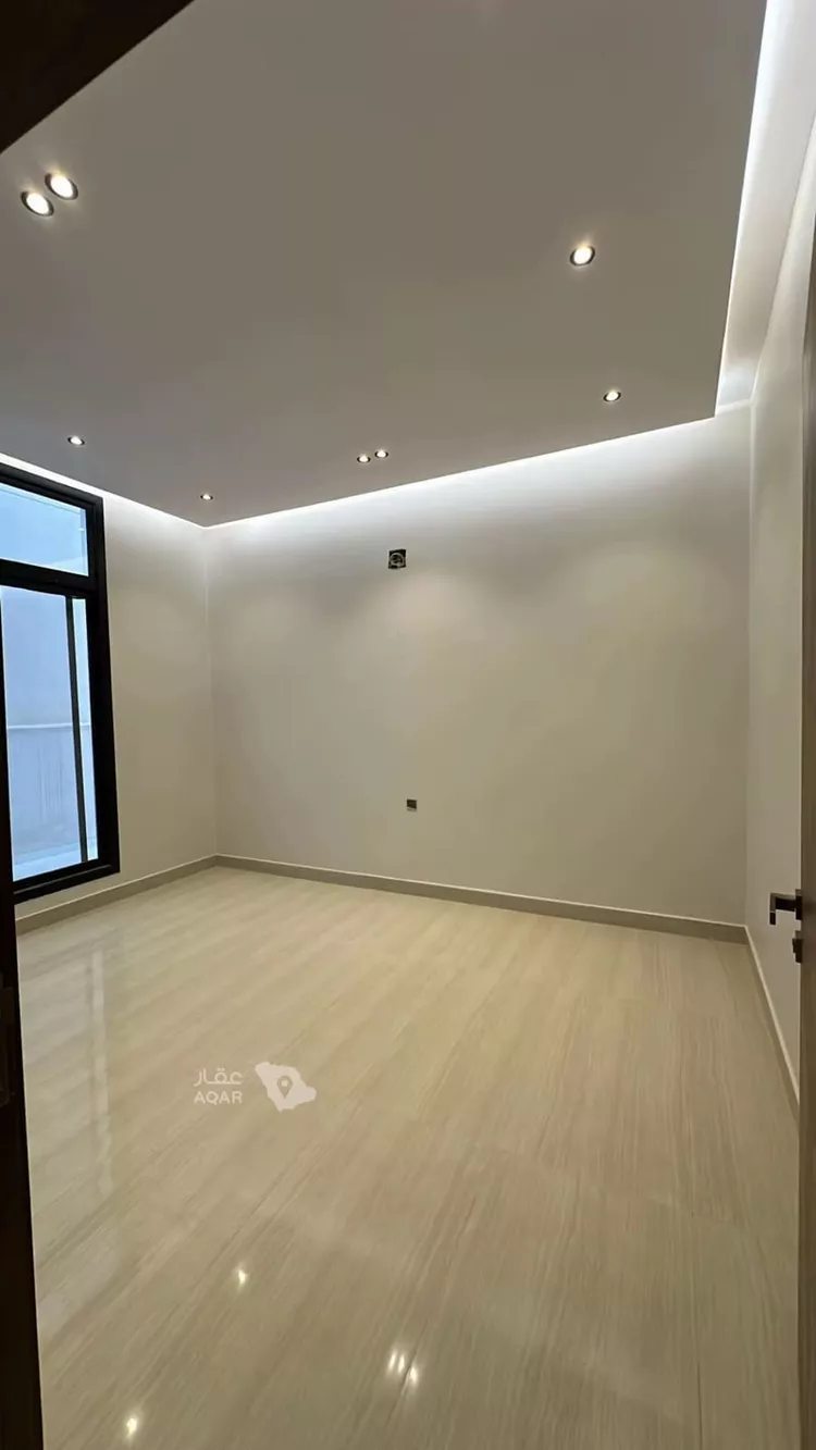 Villa for Sale in Riyadh Al Mahdiyah 11
