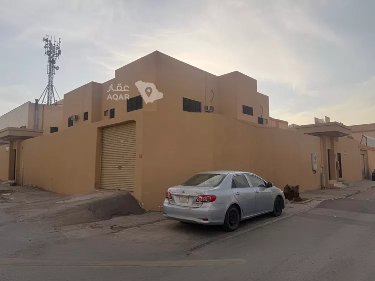 فيلا للبيع في شارع الرائد ، حي العزيزية ، الرياض ، منطقة الرياض 3