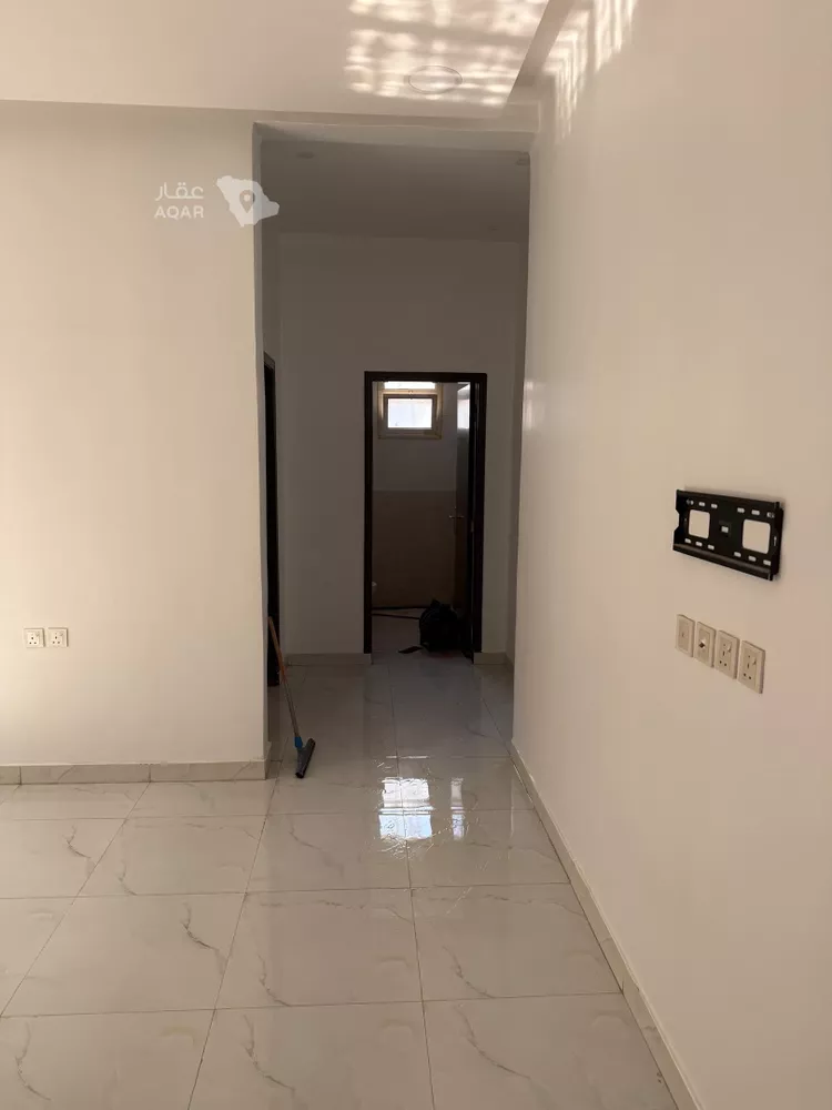 شقة للإيجار في شارع يوسف بن عبدالصمد ، حي المعيزيلة ، الرياض ، منطقة الرياض 7