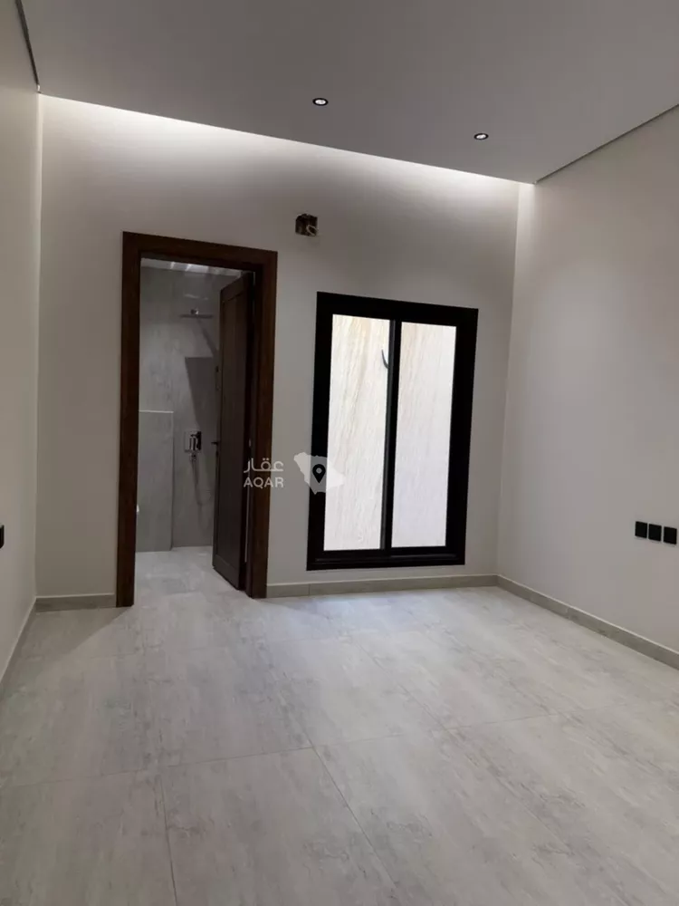Floor for Sale in Riyadh Shubra صورة 2