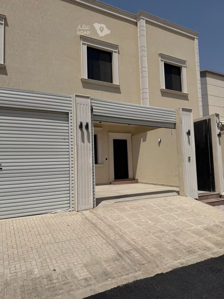 Floor for Sale in Riyadh Shubra 8