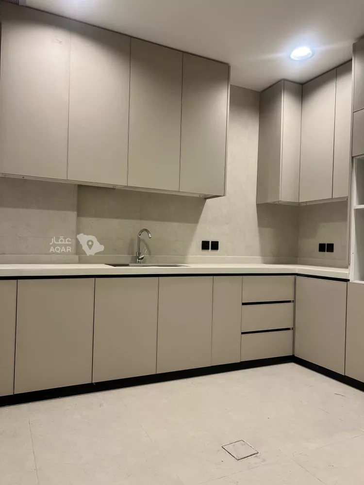 Apartment for Sale in Al Khobar Al Hamra 7