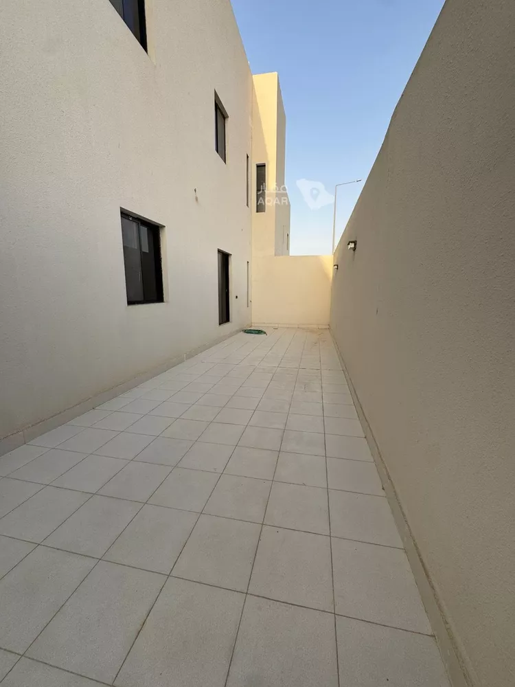 شقة للبيع في شارع داخلي, حي الرمال, مدينة الرياض, منطقة الرياض 10