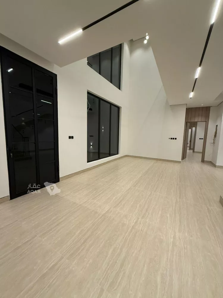 Villa for Sale in Riyadh Al Mahdiyah صورة 4