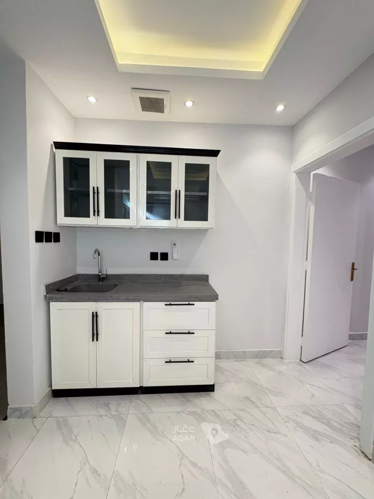 شقة للإيجار في شارع الديار, حي العزيزية, مدينة الرياض, منطقة الرياض 3