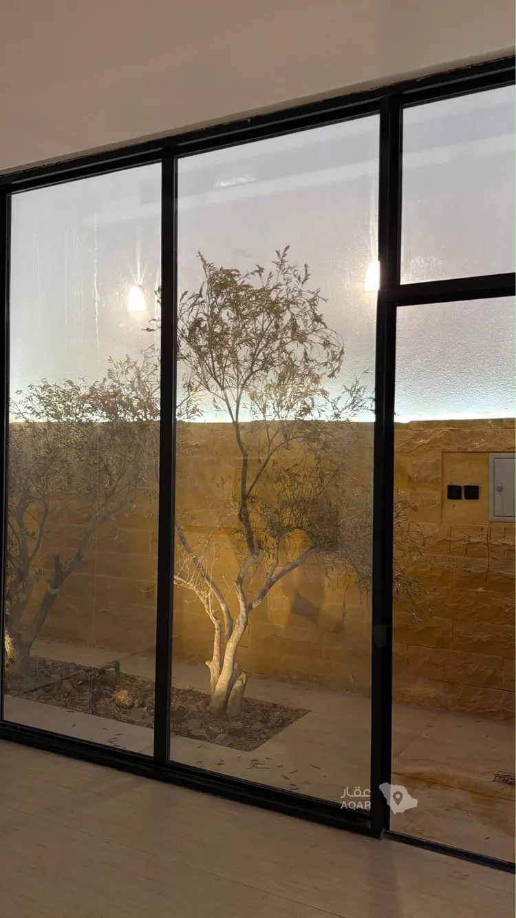 فيلا للبيع في شارع فؤاد سزكين, حي المهدية, مدينة الرياض, منطقة الرياض 7