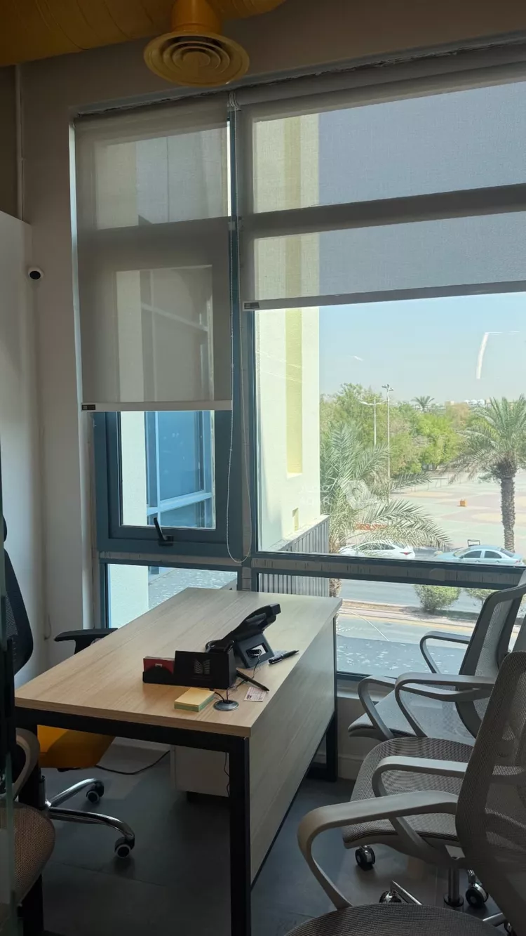 مكتب تجاري للإيجار في شارع الحسن بن علي, حي الروضة, مدينة الرياض, منطقة الرياض 5