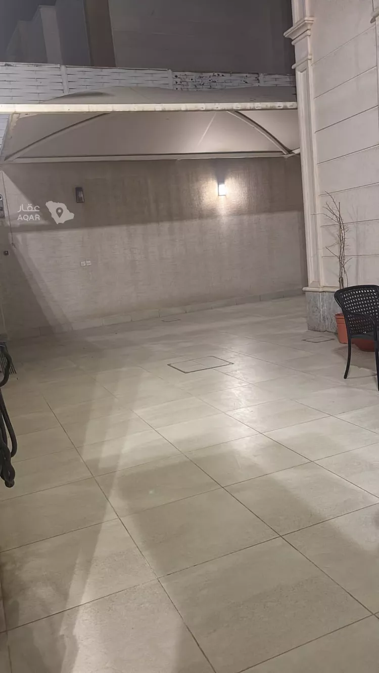 فيلا للبيع في شارع عبدالله بن أبي حسان, حي المهدية, مدينة الرياض, منطقة الرياض صورة 3
