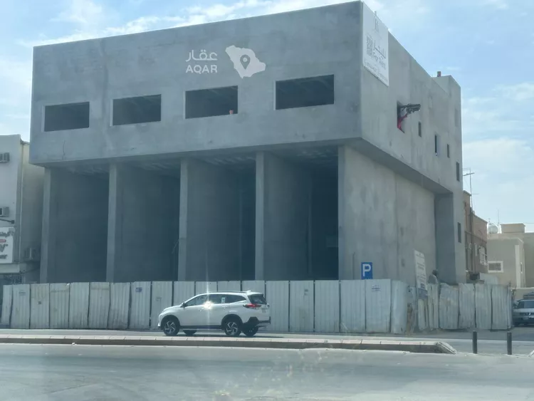 محل للإيجار في شارع طريق الأمير سطام بن عبدالعزيز, حي السلام, مدينة الخرج, منطقة الرياض