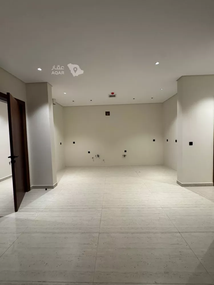Apartment for Rent in Riyadh Al Janadriyah 3