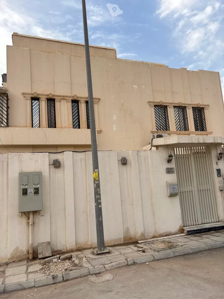 فيلا للبيع في شارع دعبل الخزاعي, حي المنار, مدينة الرياض, منطقة الرياض 1 صورة